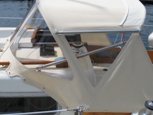 Gemini Marine Products pusher bars give perfect tensioning every time