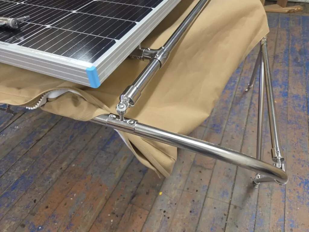 Attaching post mounts to canvas frame