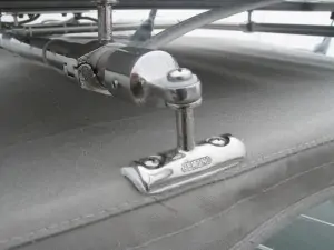 Concave post mount over canvas